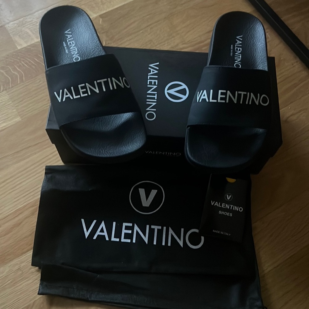 Valentino slides